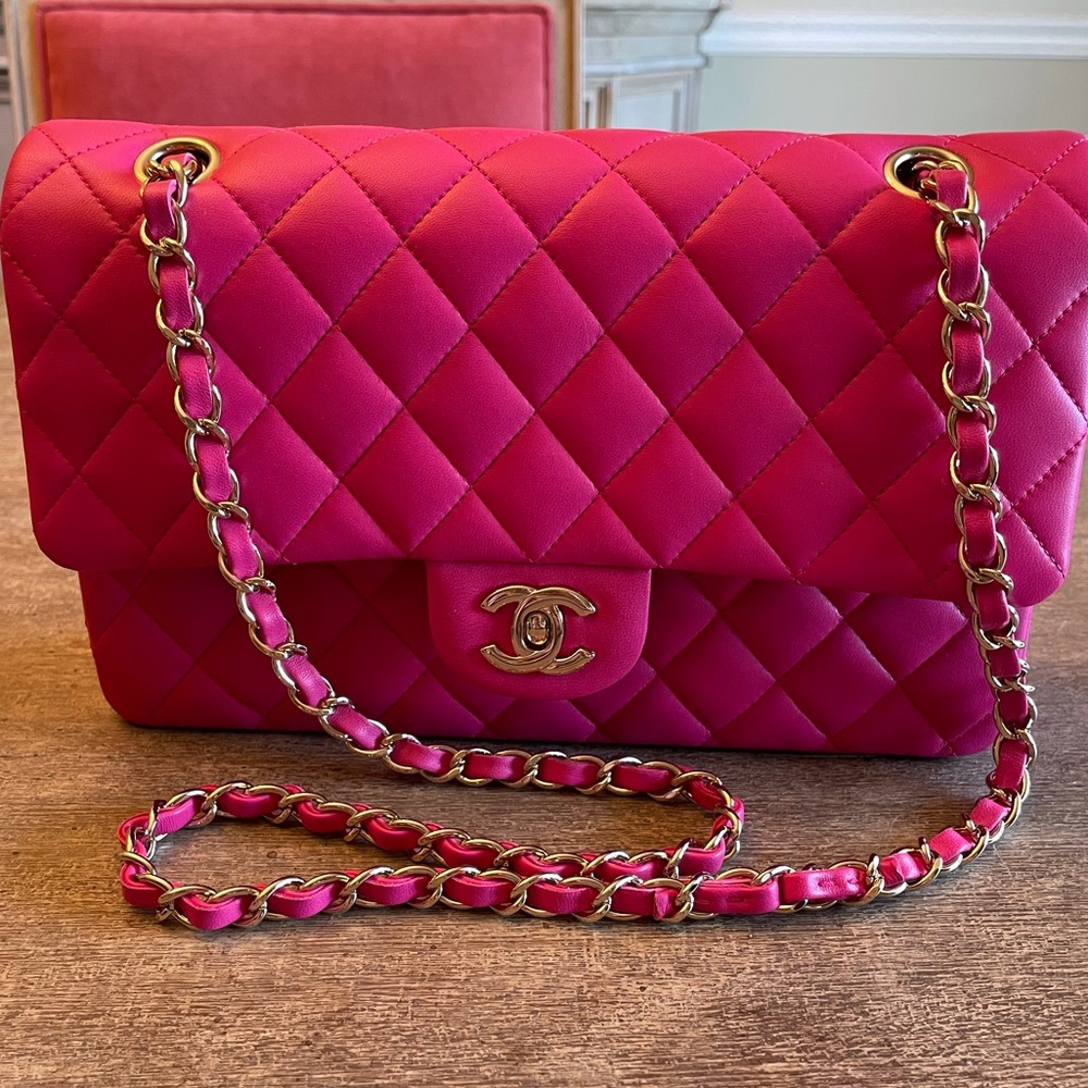 Authentic CHANEL flapbag